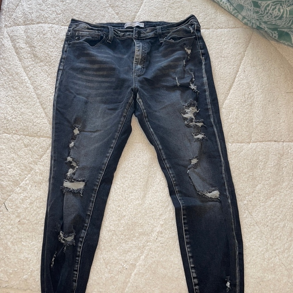 Black kan can jeans